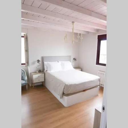 Casa D'arriba Alpesi faház Santa Eulalia
